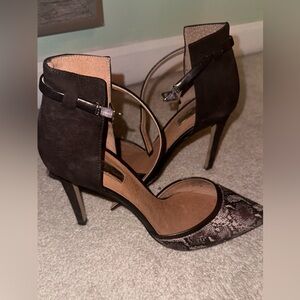 Elegant Black and Snake Print Women's Heels